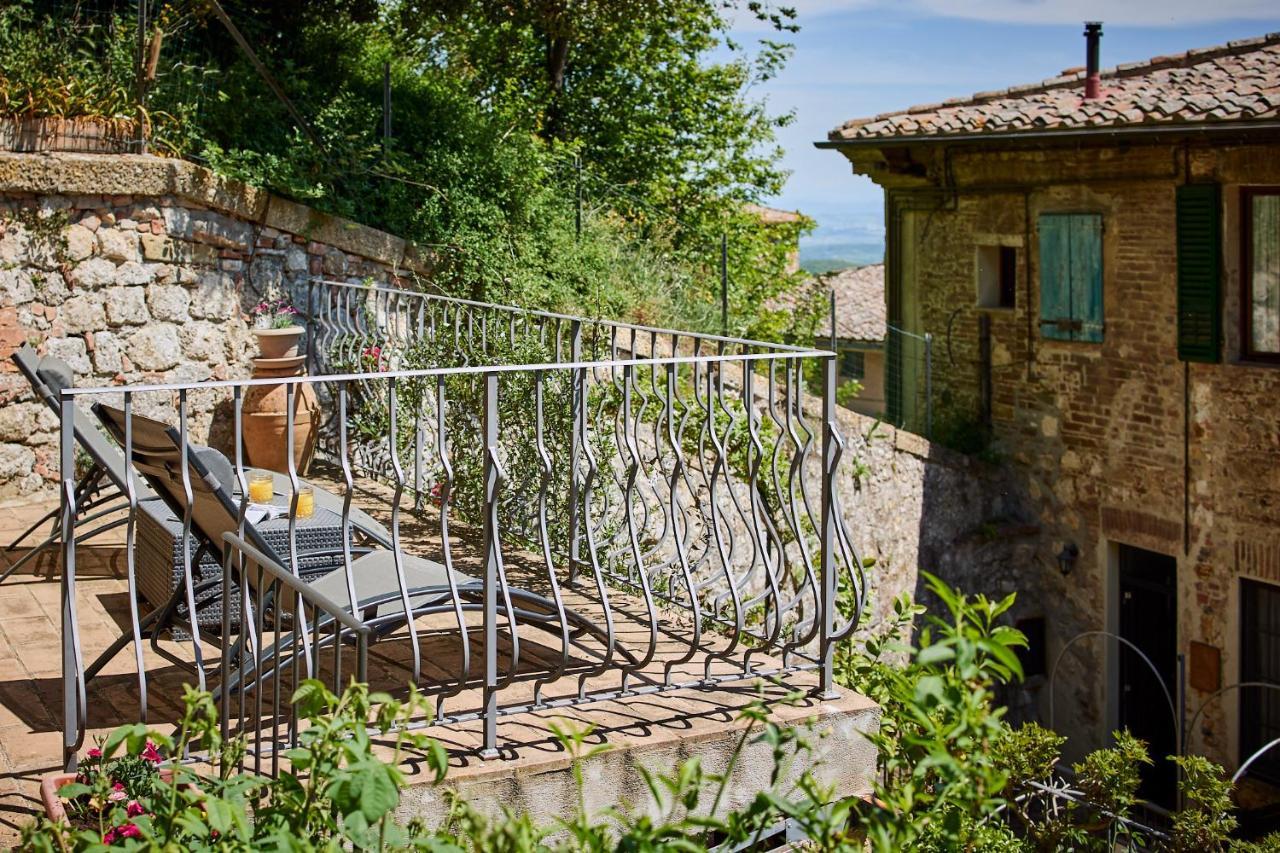 Residenza Stuart - Red - Dimora Storica Apartment Montepulciano Exterior photo